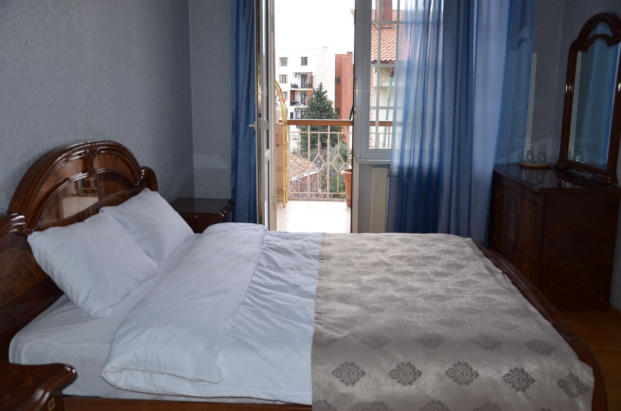 Hotel 125 Tiflis Dış mekan fotoğraf